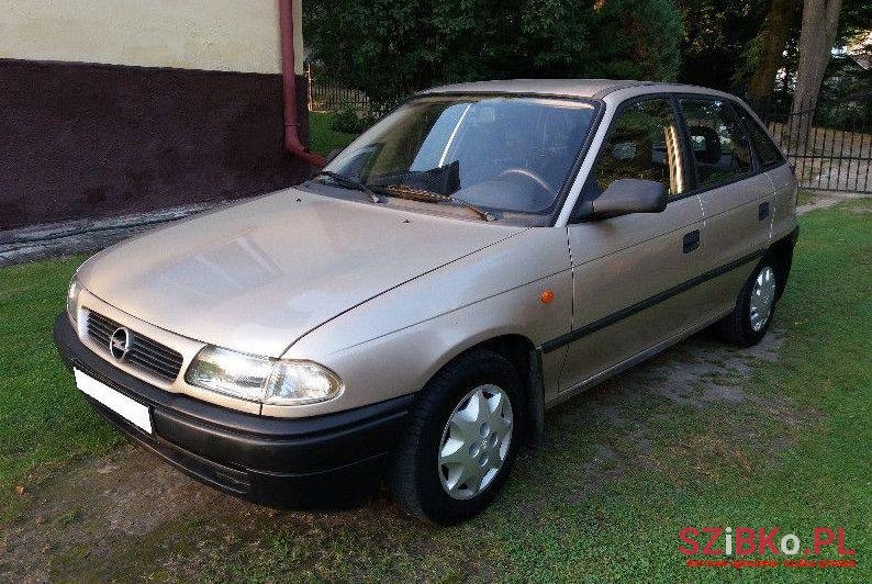 1998' Opel Astra photo #2