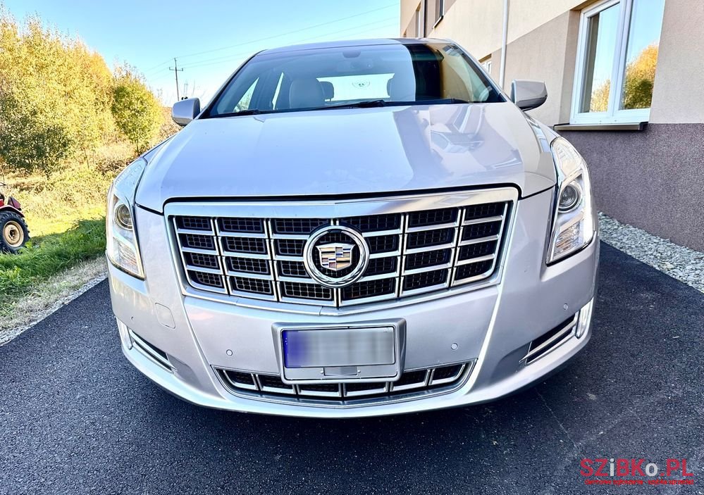 2013' Cadillac XTS photo #5