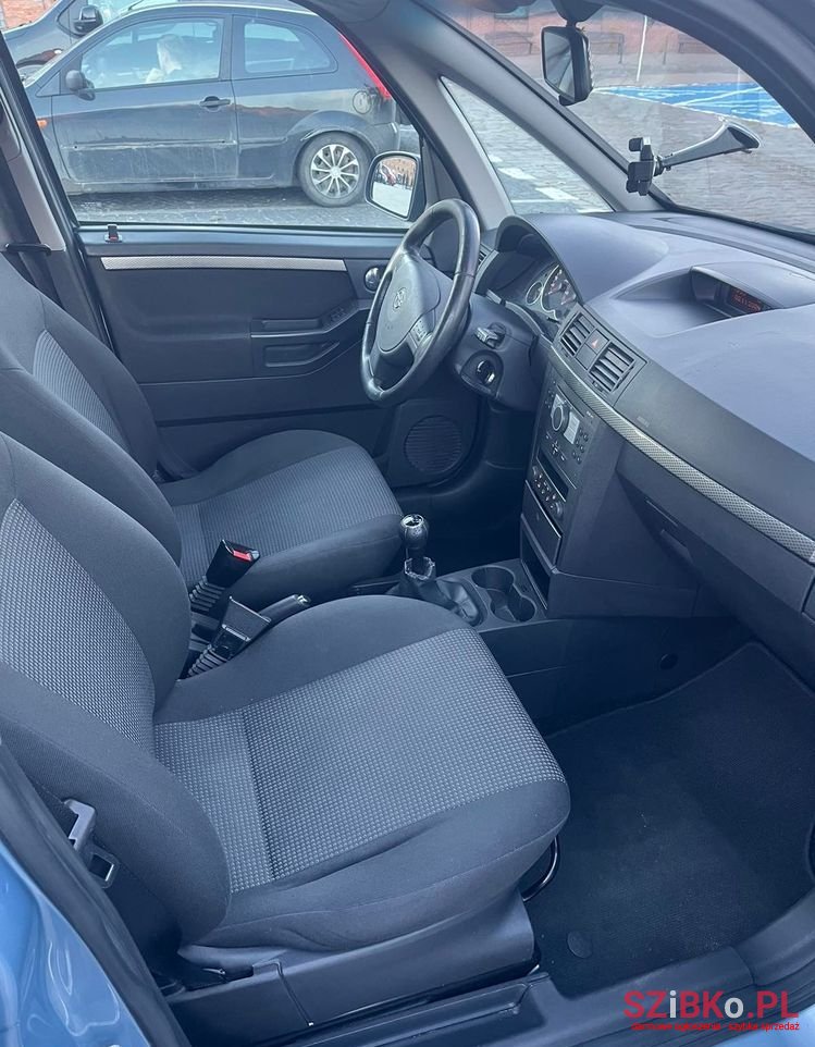 2010' Opel Meriva photo #6