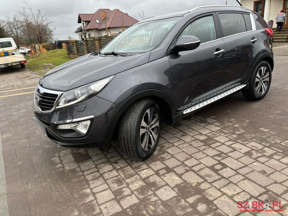 2011' Kia Sportage photo #3