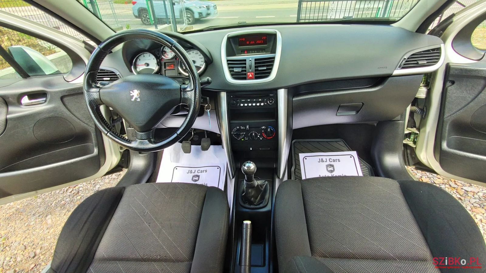 2008' Peugeot 207 photo #6