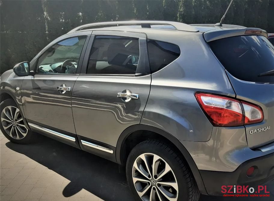 2011' Nissan Qashqai photo #1