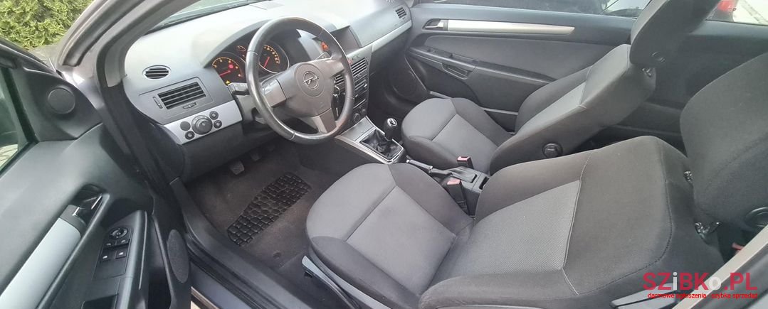 2006' Opel Astra photo #4