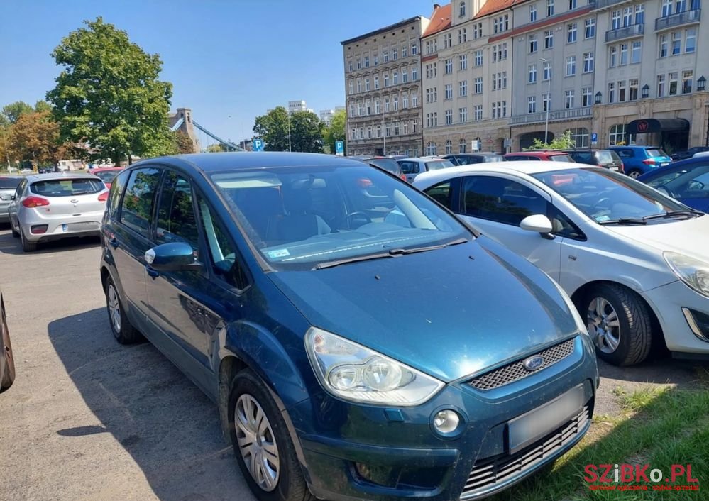 2007' Ford S-Max 2.0 Trend photo #1