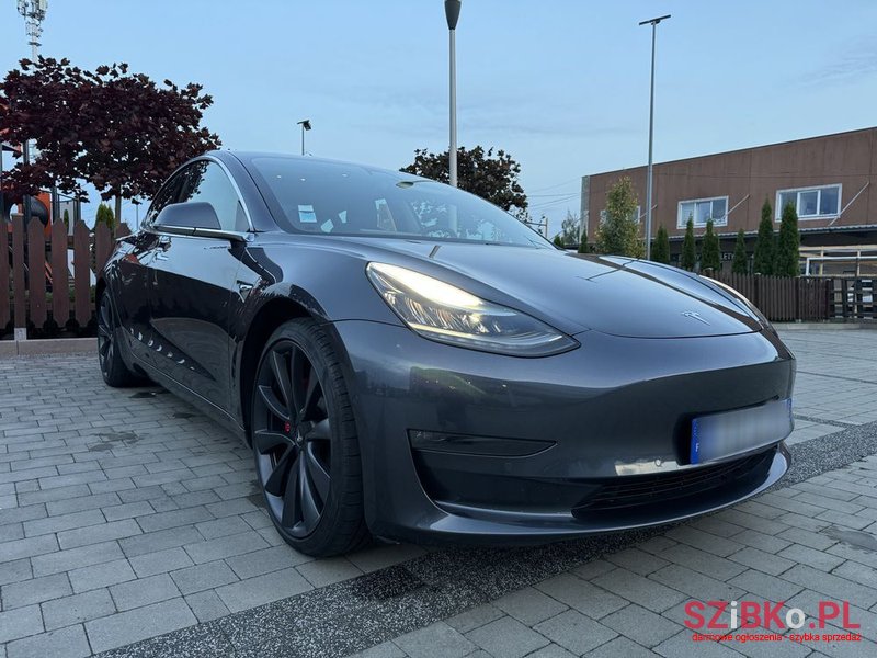 2019' Tesla Model 3 photo #3