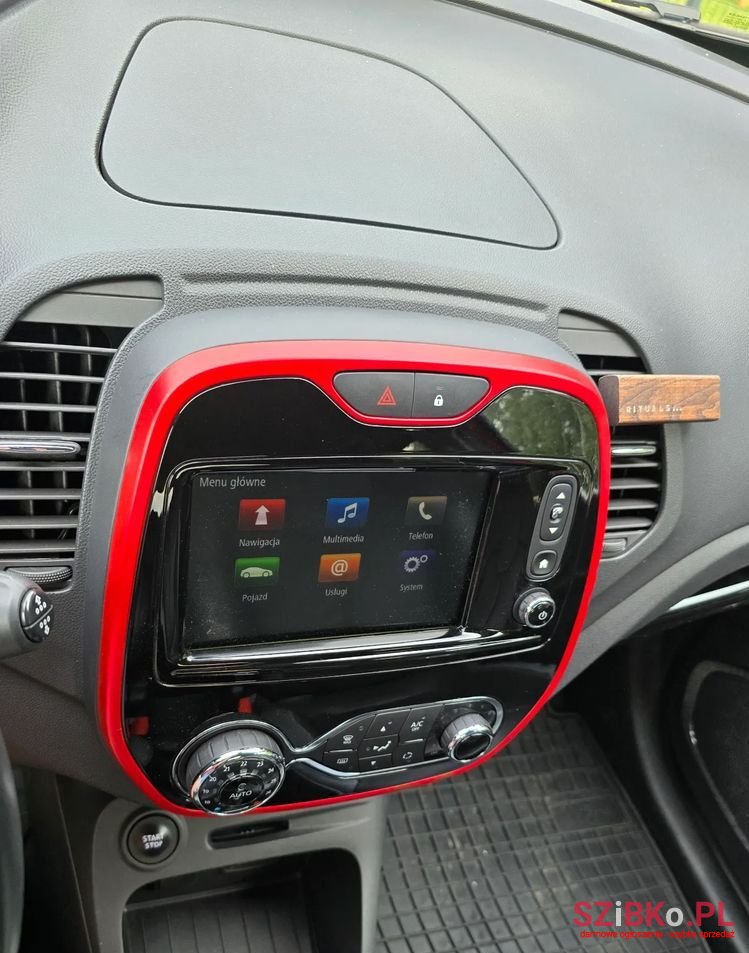 2017' Renault Captur photo #5