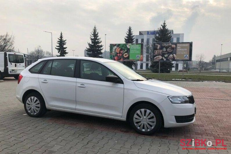 2015' Skoda Rapid photo #1