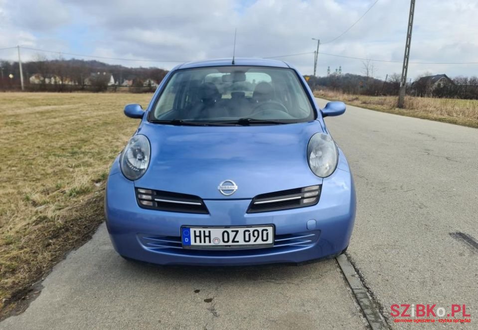 2005' Nissan Micra photo #2