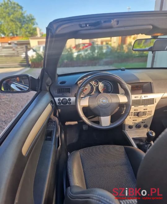 2006' Opel Astra photo #5