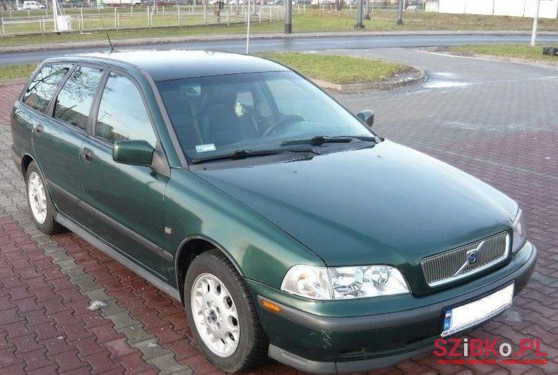 1998' Volvo V40 photo #1