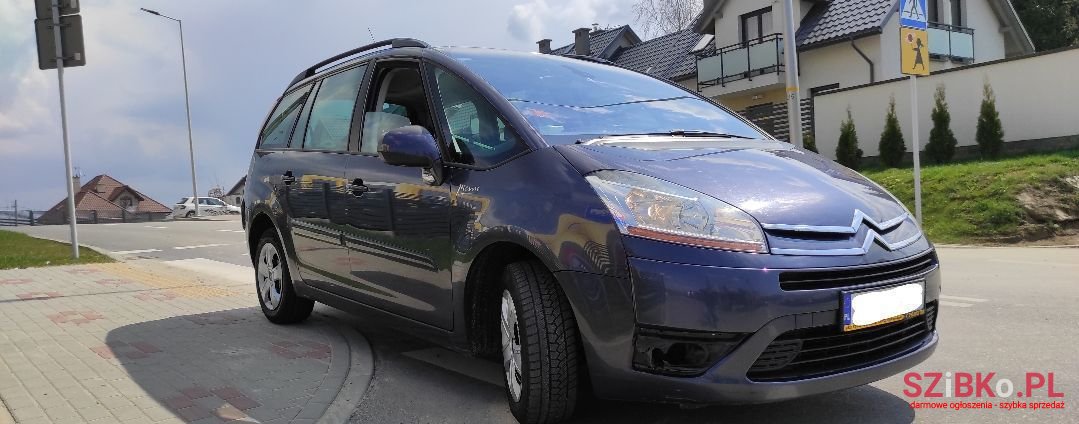 2009' Citroen C4 Picasso photo #3