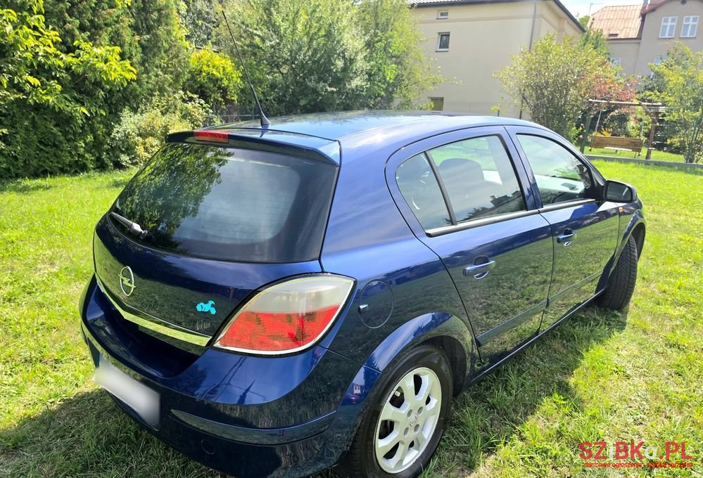 2004' Opel Astra 1.4 Enjoy photo #4