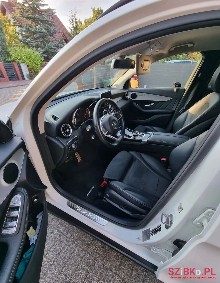 2018' Mercedes-Benz GLC photo #6