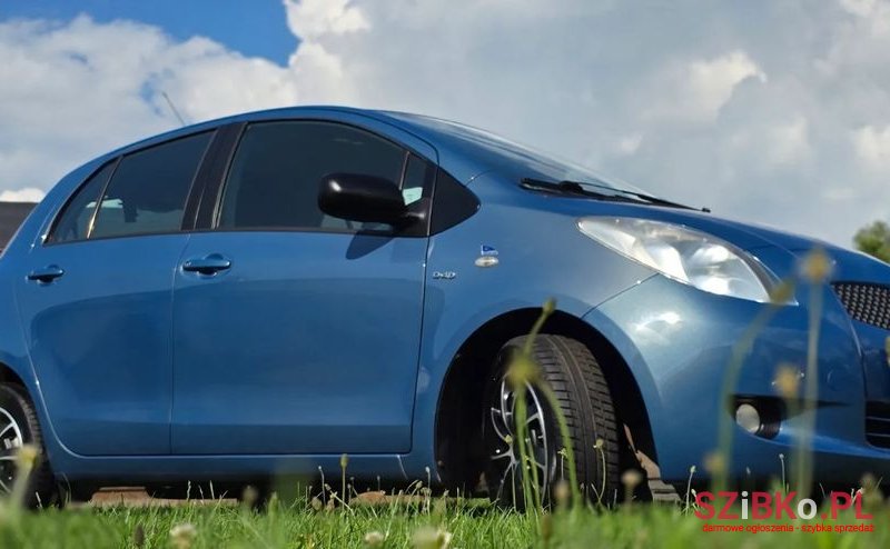 2008' Toyota Yaris 1.4 D-4D Sol Mm photo #1