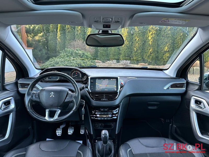 2017' Peugeot 2008 photo #3