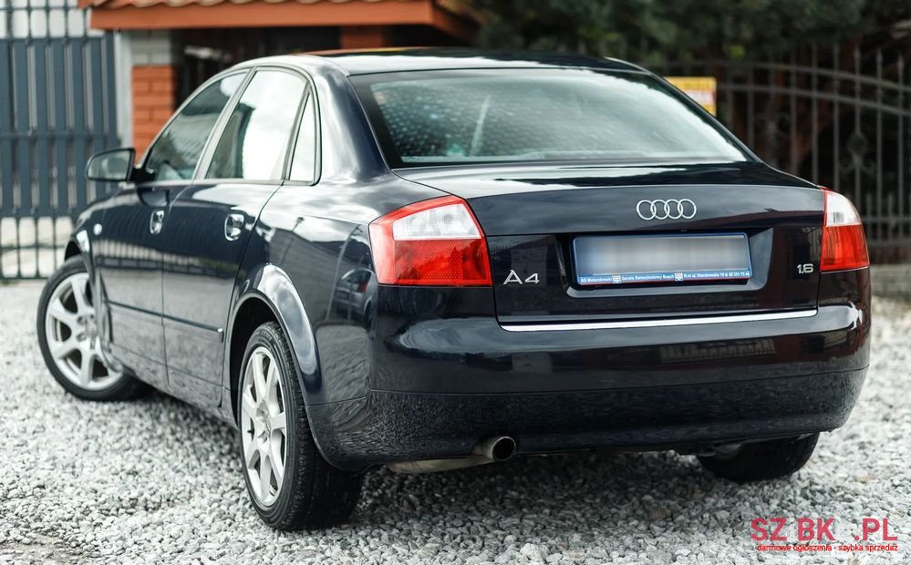 2004' Audi A4 Avant 1.6 photo #3