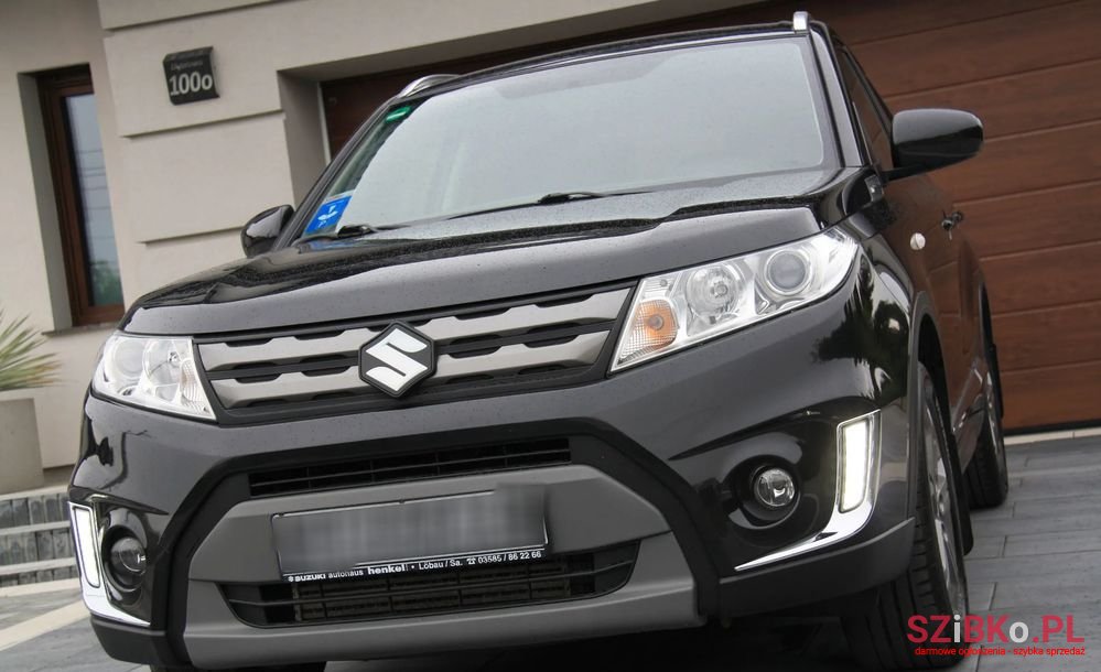 2015' Suzuki Vitara photo #2
