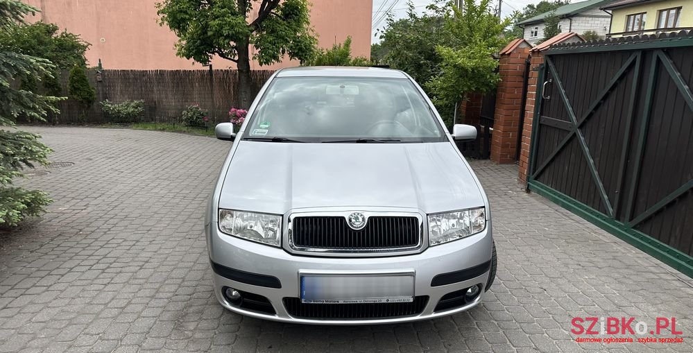 2007' Skoda Fabia photo #4