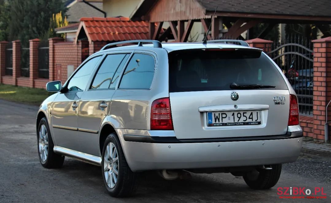 2006' Skoda Octavia photo #5