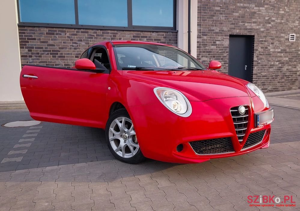 2008' Alfa Romeo MiTo photo #2