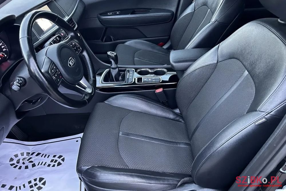 2018' Kia Optima photo #4