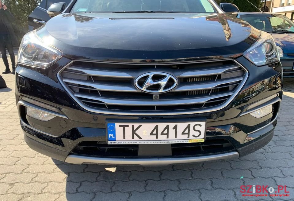 2016' Hyundai Santa Fe photo #6