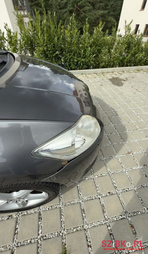 2010' Toyota Auris 2.0 D-4D 2010 photo #2