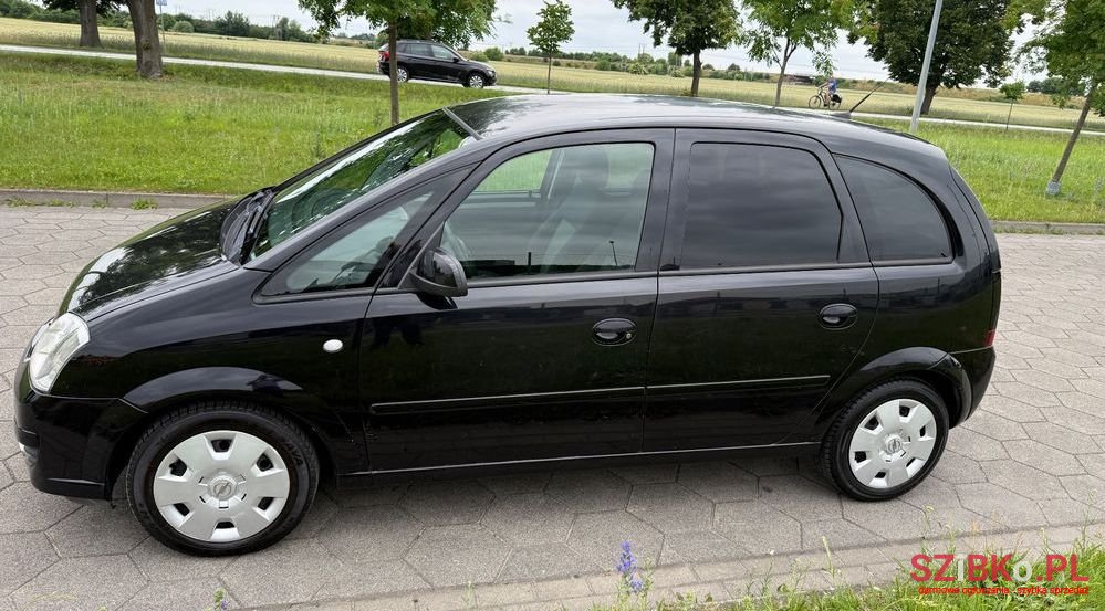 2006' Opel Meriva 1.8 16V Cosmo Easytronic photo #5