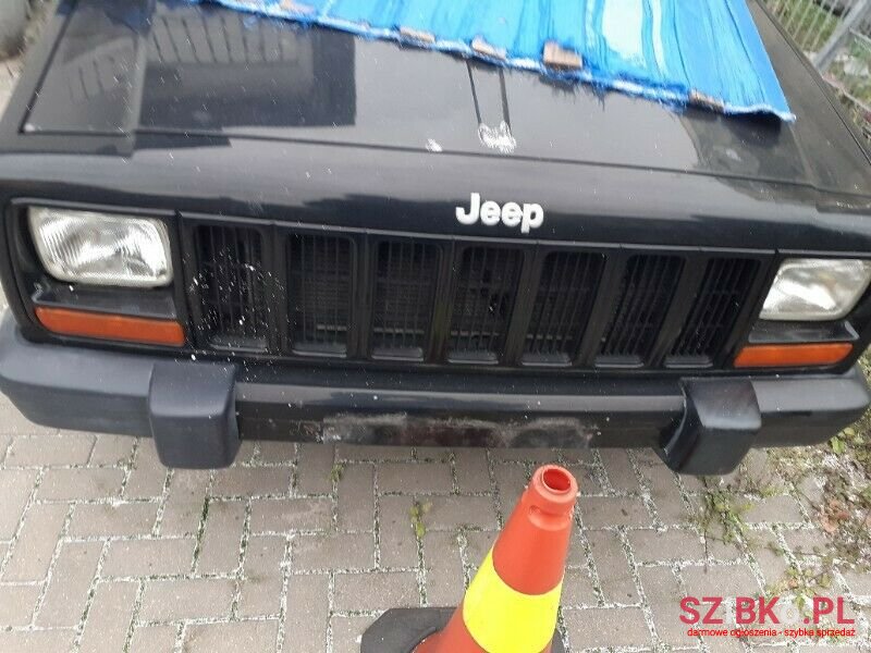 2000' Jeep photo #1