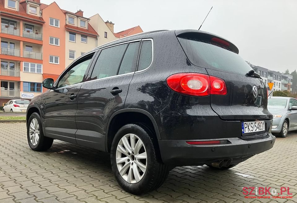 2008' Volkswagen Tiguan photo #3