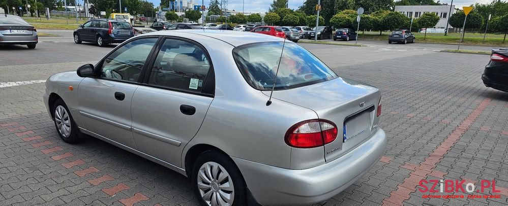 2002' Daewoo Lanos photo #3