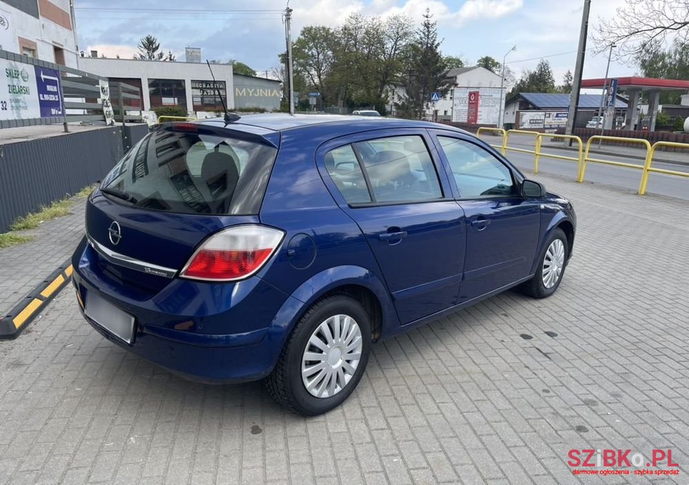 2006' Opel Astra Iii 1.6 Essentia photo #4