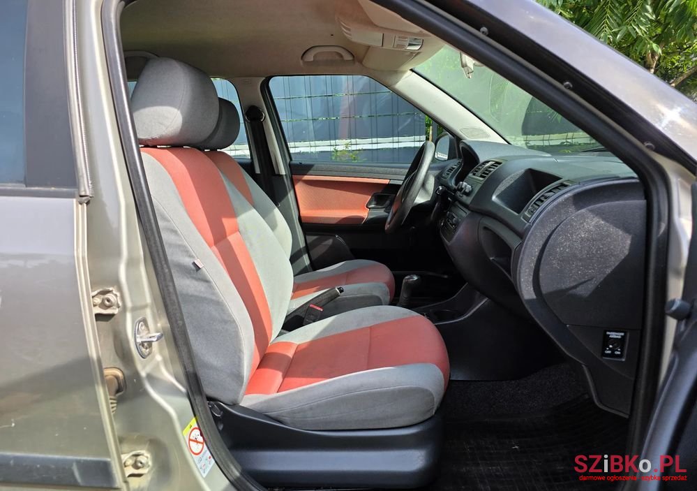 2007' Skoda Fabia 1.2 12V Classic photo #6