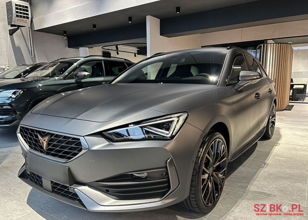 2023' Cupra Leon photo #1