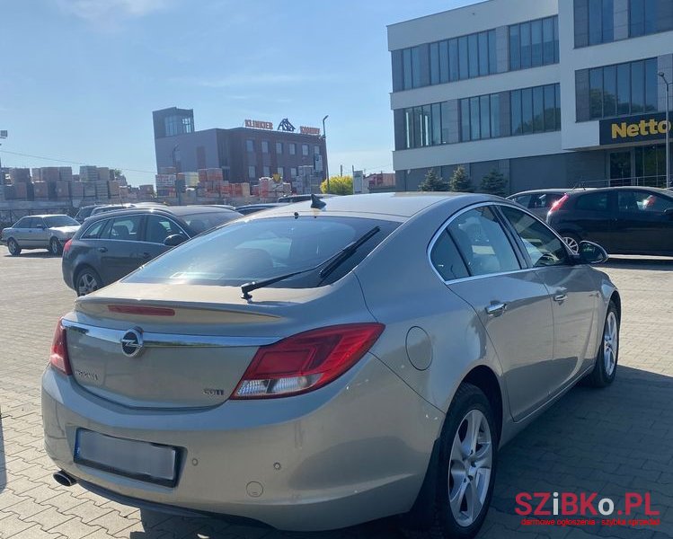 2009' Opel Insignia 2.0 Cdti Edition photo #4