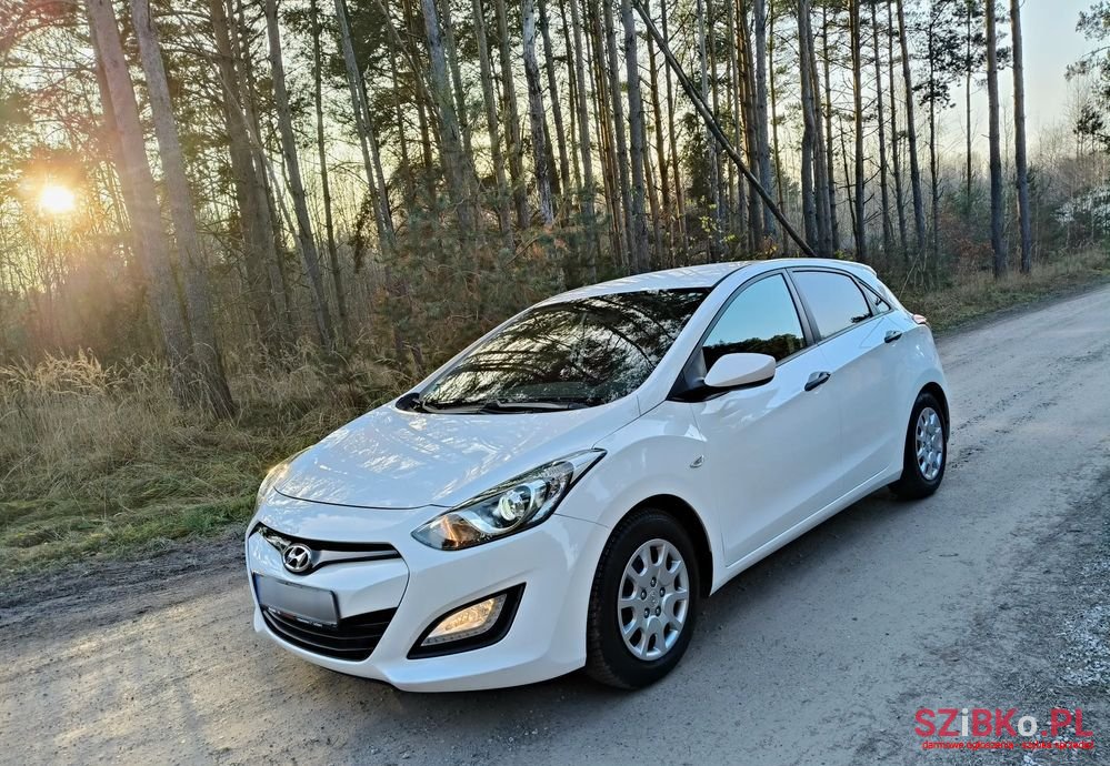 2014' Hyundai i30 1.4 Style photo #1