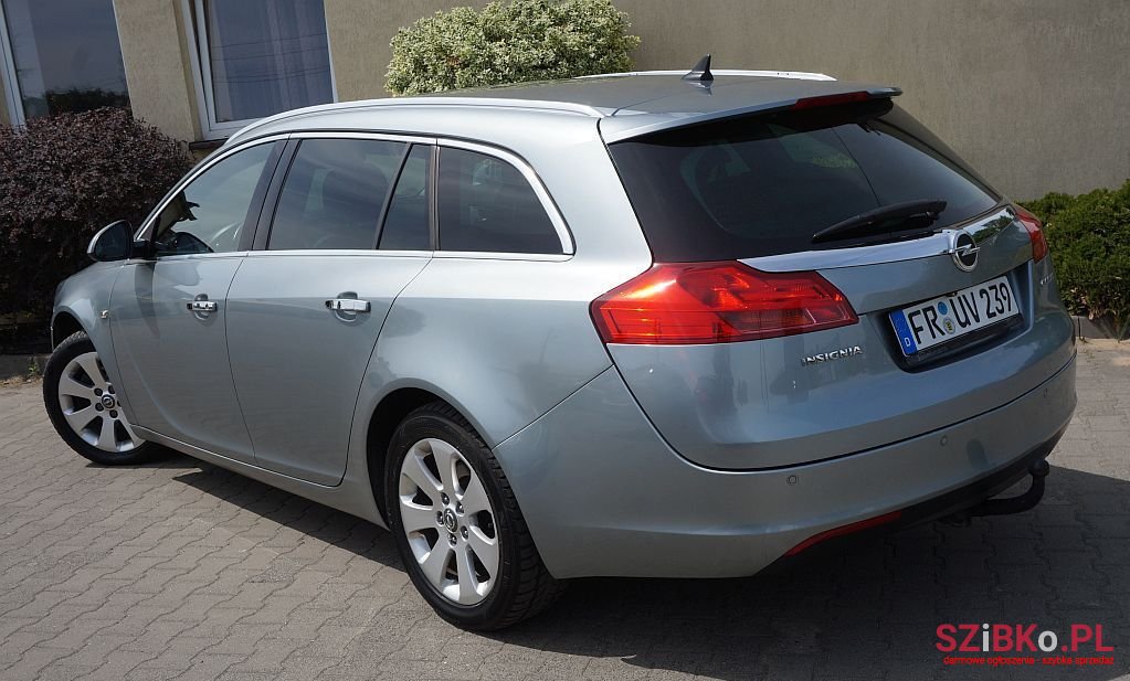 2012' Opel Insignia photo #3