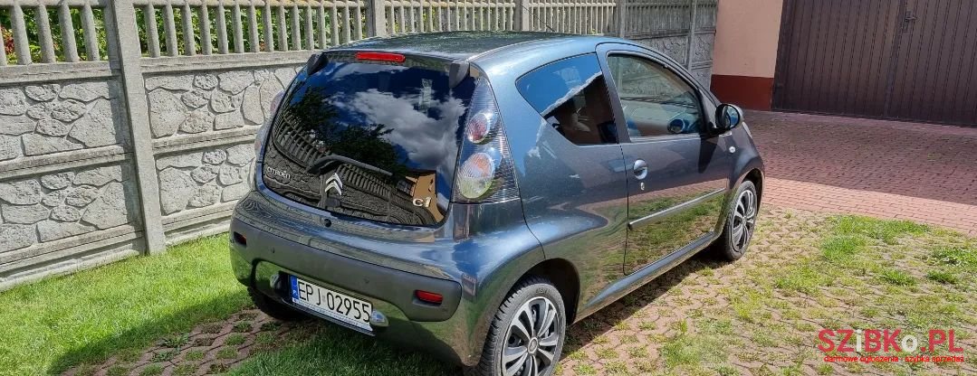 2012' Citroen C1 photo #3