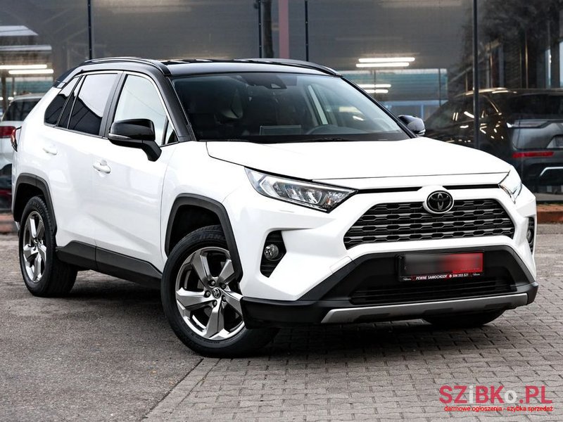 2020' Toyota RAV4 photo #5