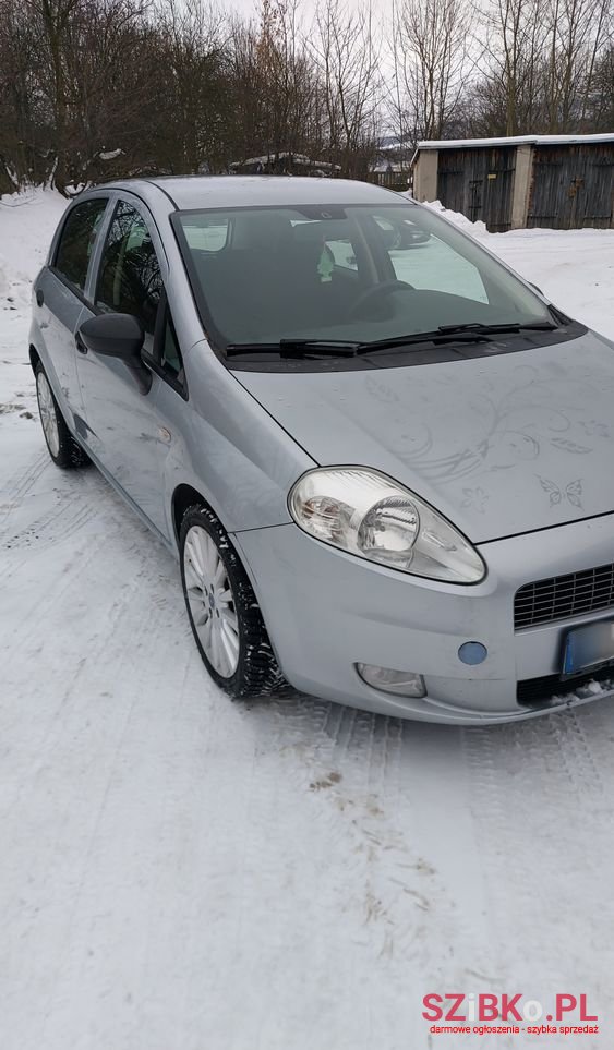 2007' Fiat Grande Punto photo #1