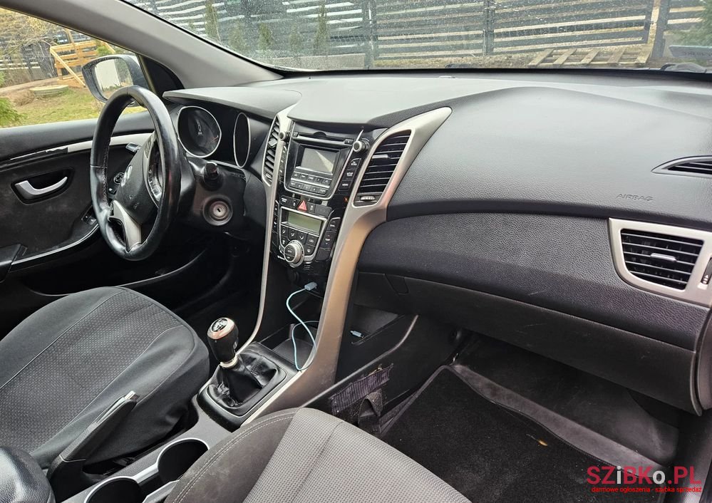 2014' Hyundai i30 photo #5