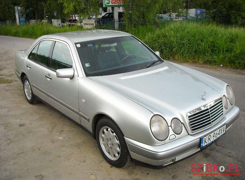 1997' Mercedes-Benz Klasa E photo #1