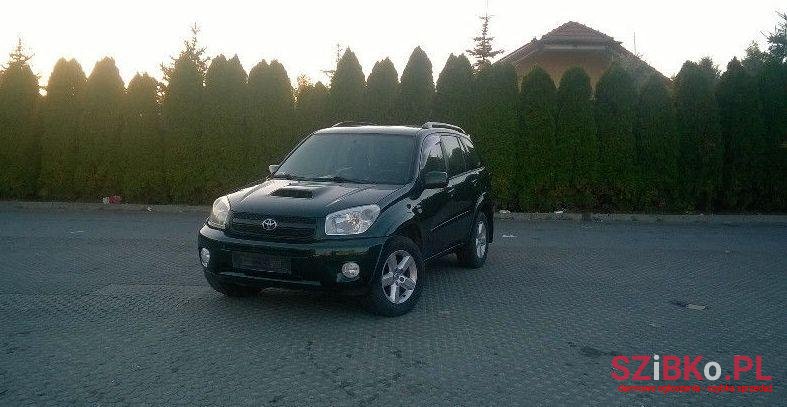 2005' Toyota Rav-4 photo #1