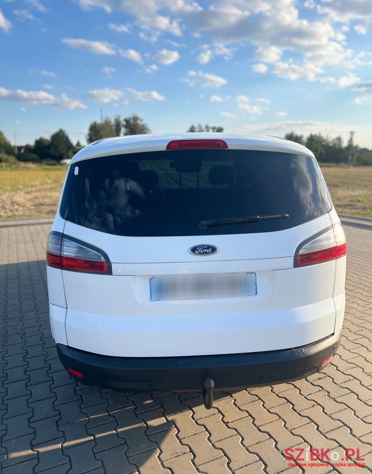 2009' Ford S-Max photo #5