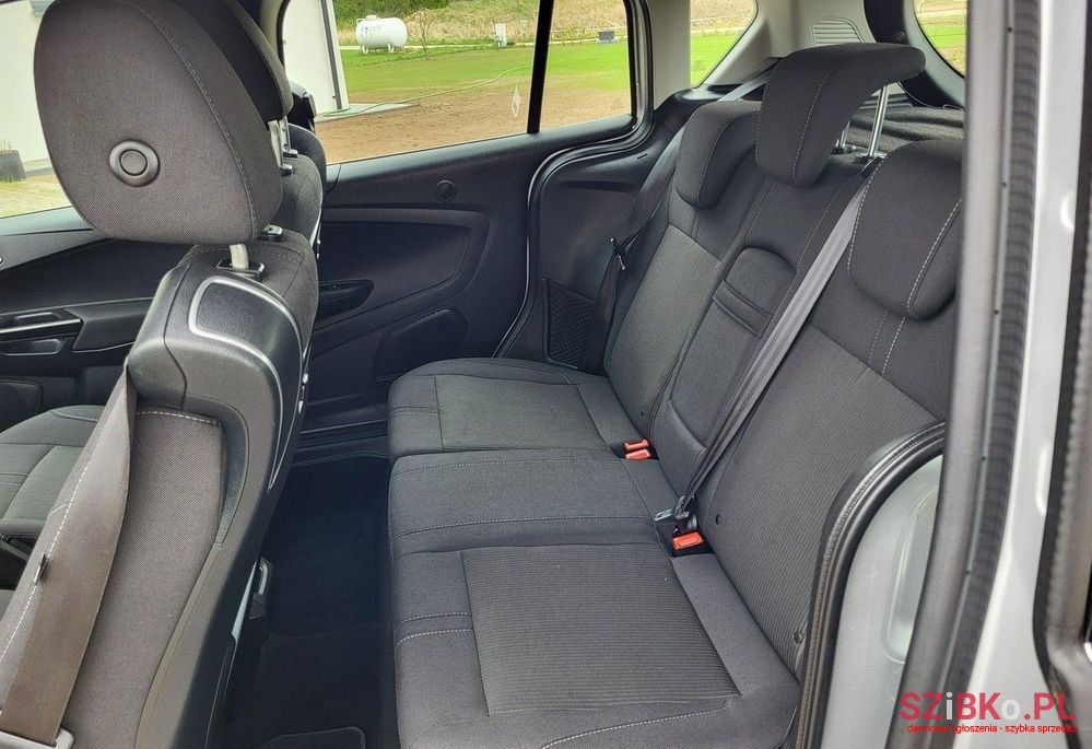 2014' Ford B-MAX photo #6