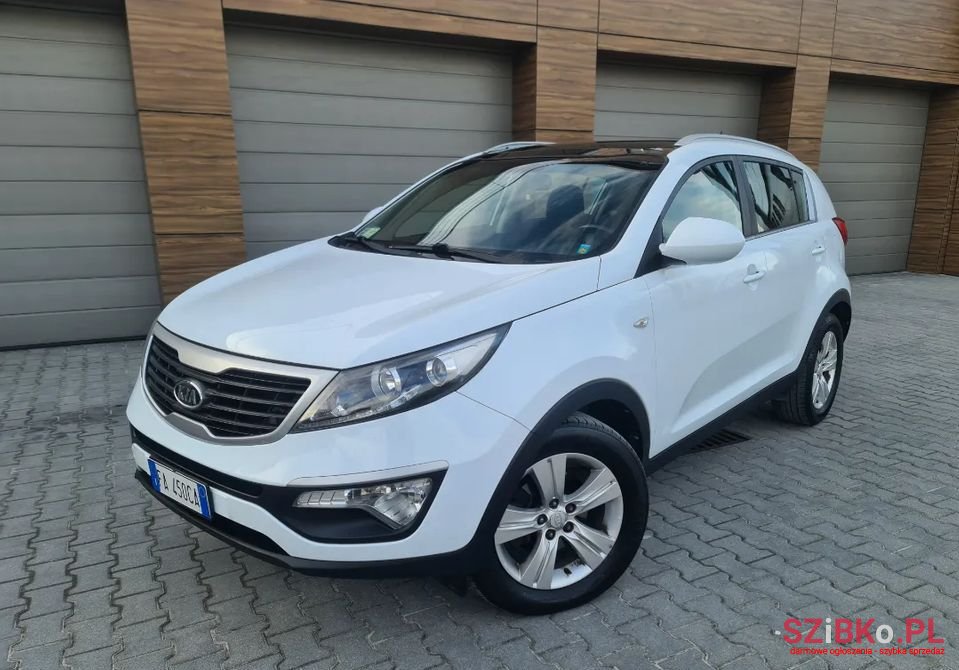 2011' Kia Sportage photo #2