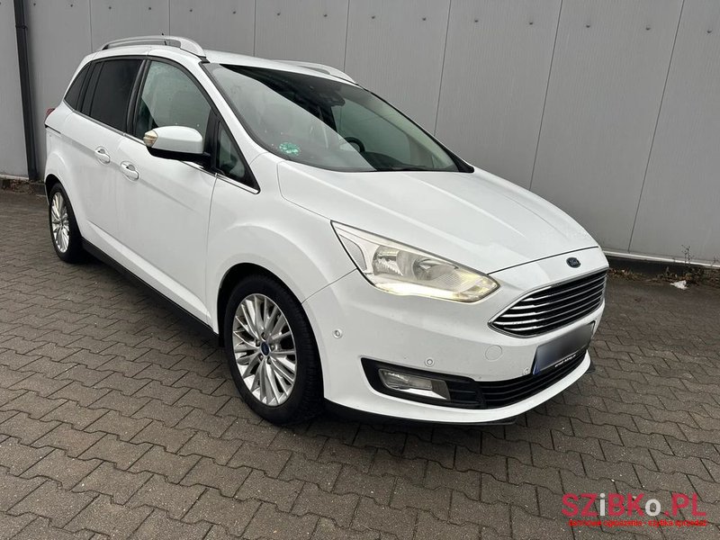 2018' Ford Grand C-MAX photo #2