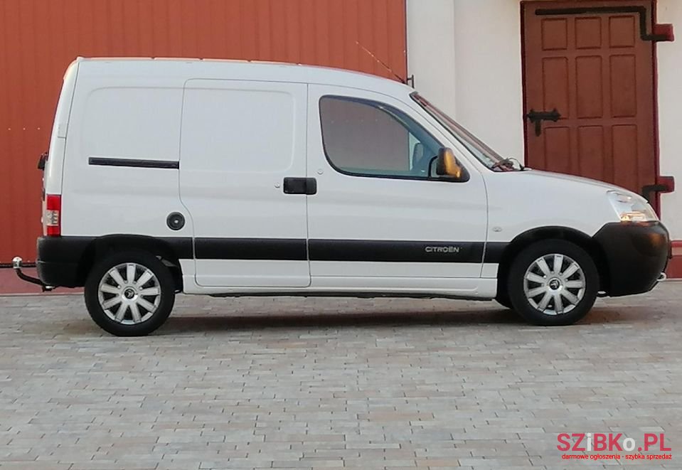 2008' Citroen Berlingo photo #3