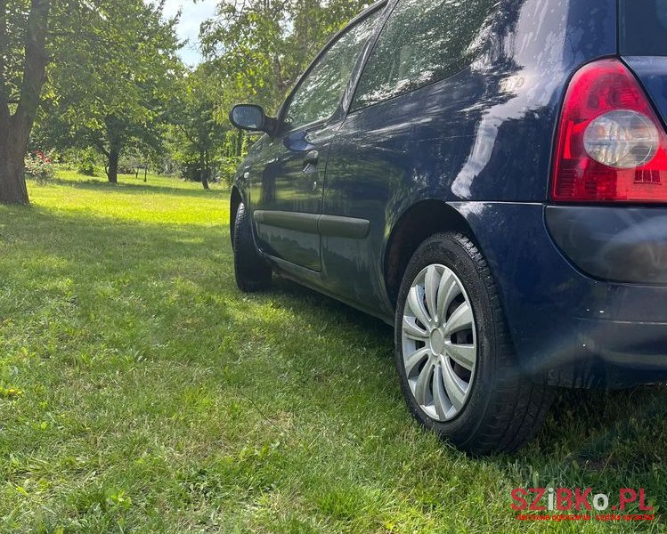 2006' Renault Clio photo #4