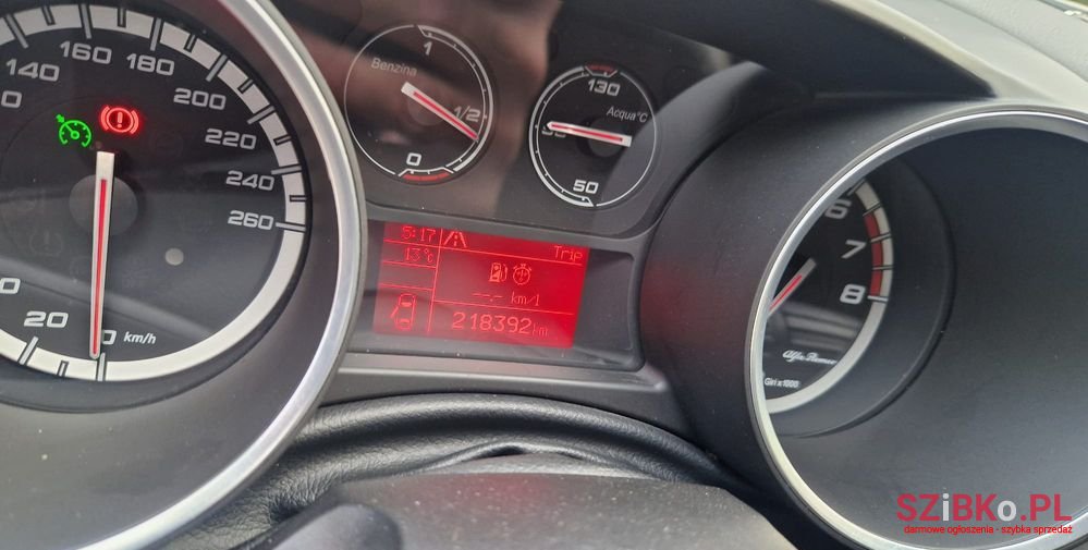 2015' Alfa Romeo Giulietta 1.4 Tb Impression photo #3